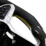 T6.1 abgeflachtes Carbonlenkrad / Lederlenkrad Nähte gelb