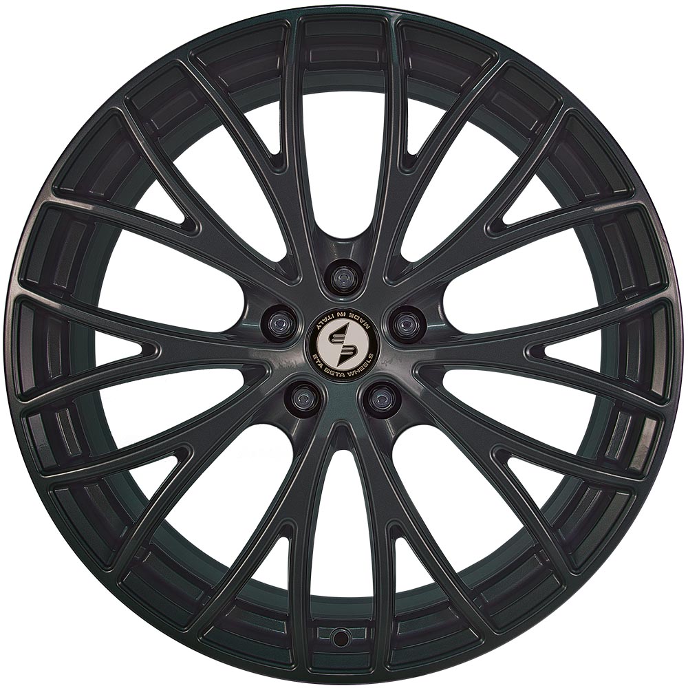 PIUMA_Black_Shiny_front