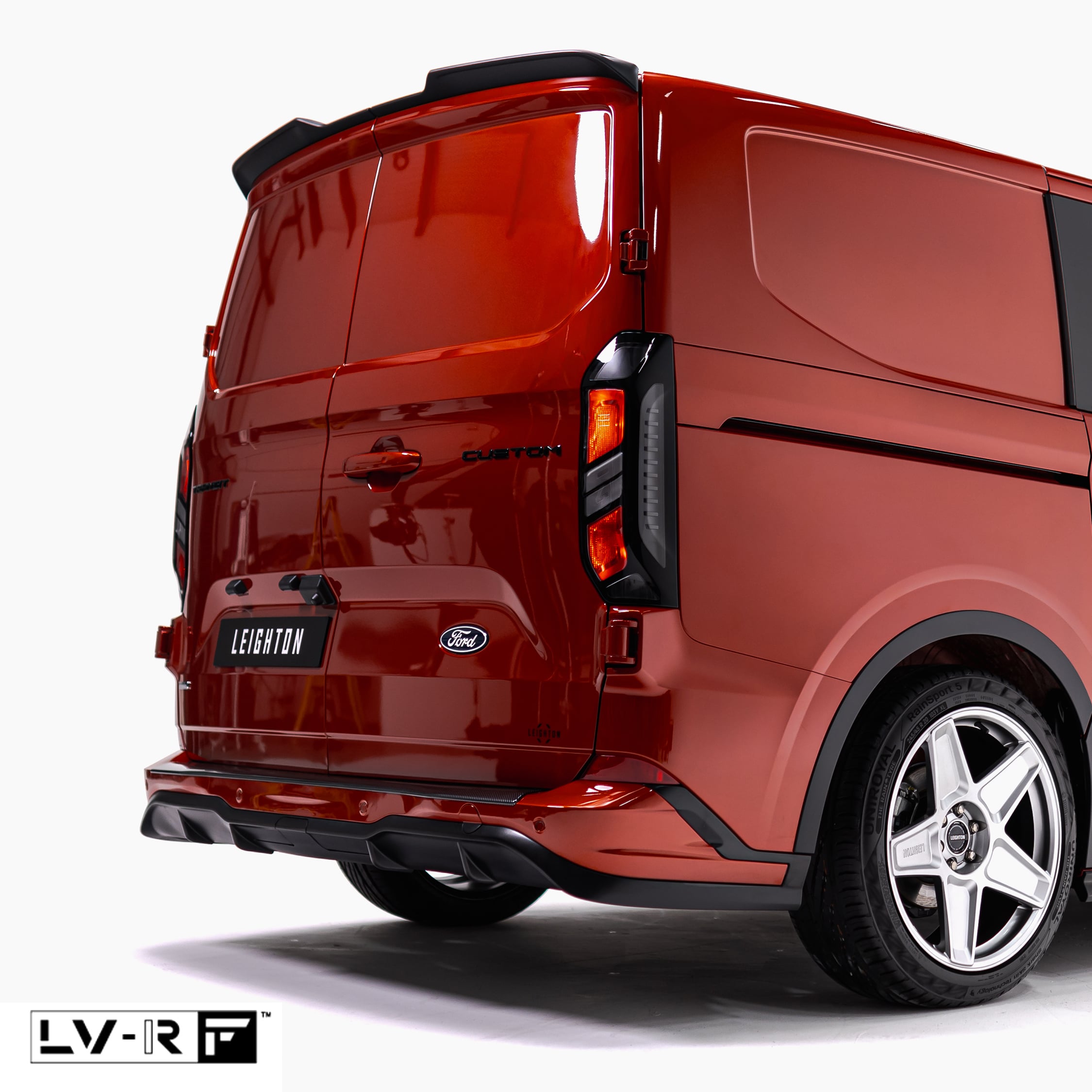 LV-RF_rear-bumper VW T7 Transporter / Ford Transit Custom LV-RF Heckstosstange – Bild 1